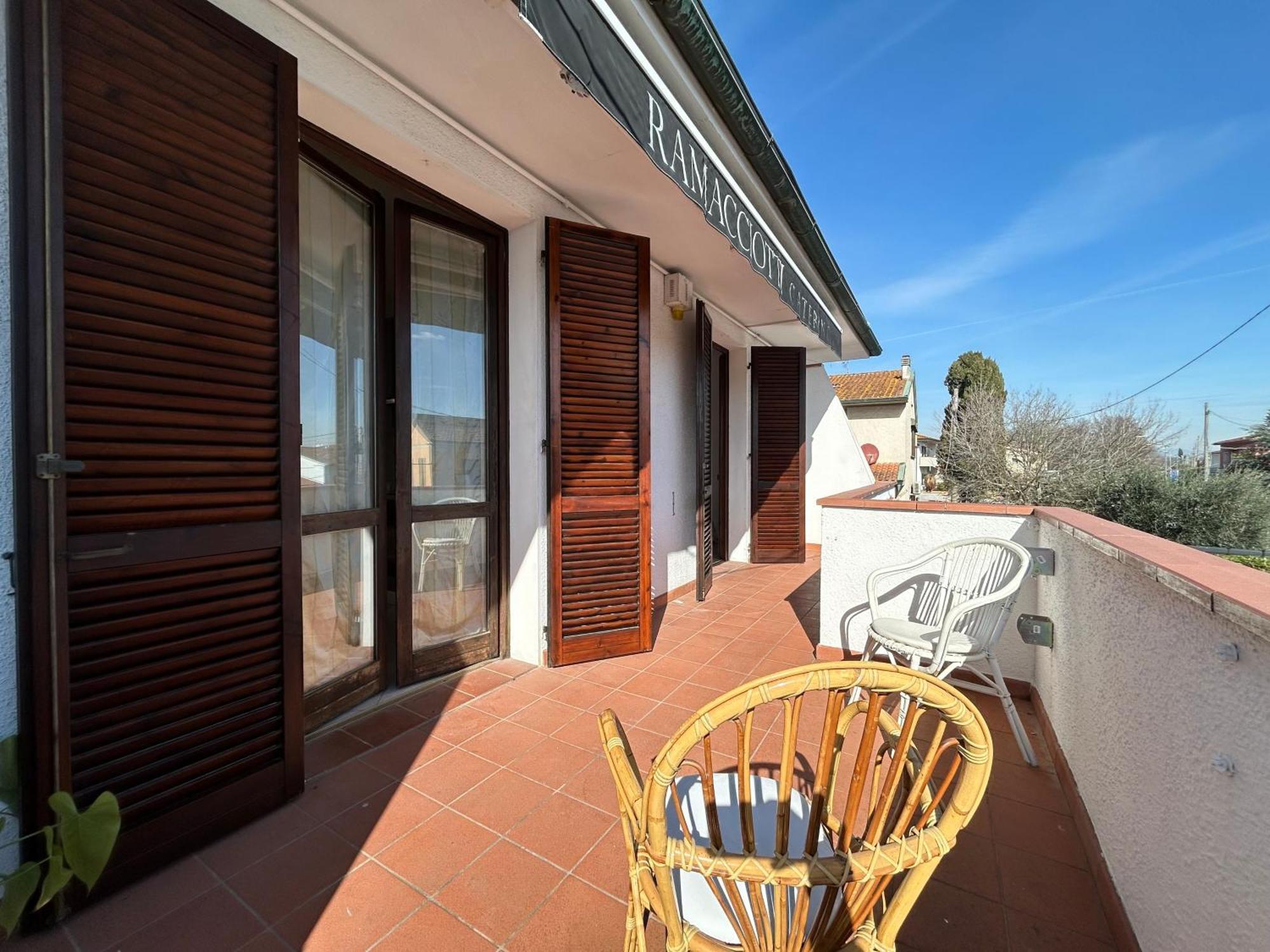 Appartamento La Casa Di Simo Montecalvoli Exterior foto